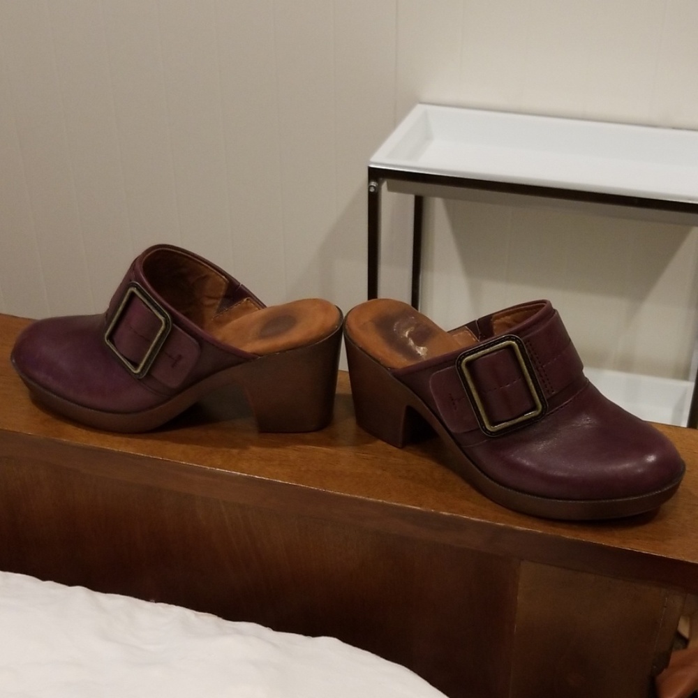 Burgundy Slip on Clogs!